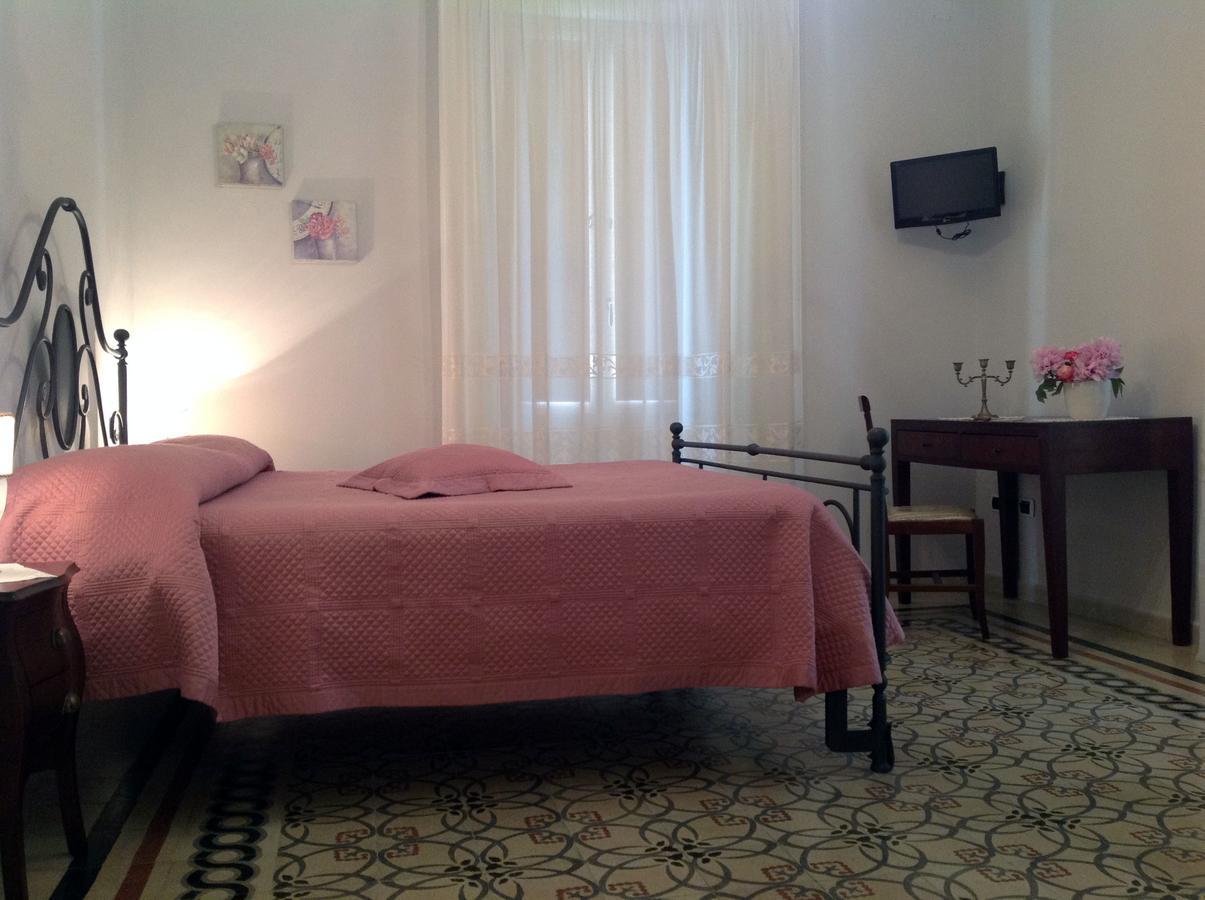 Villa Vincenza Vallo della Lucania Bagian luar foto