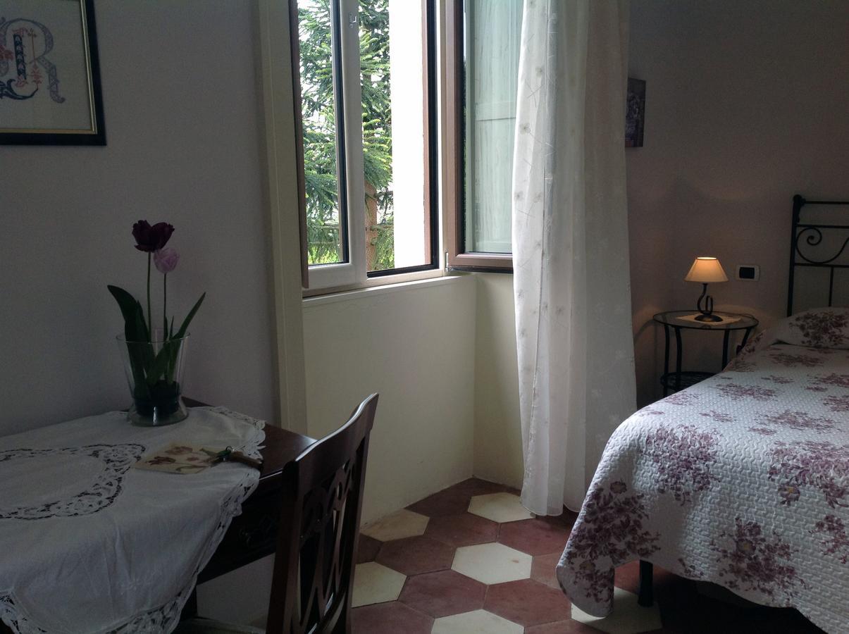 Villa Vincenza Vallo della Lucania Ruang foto
